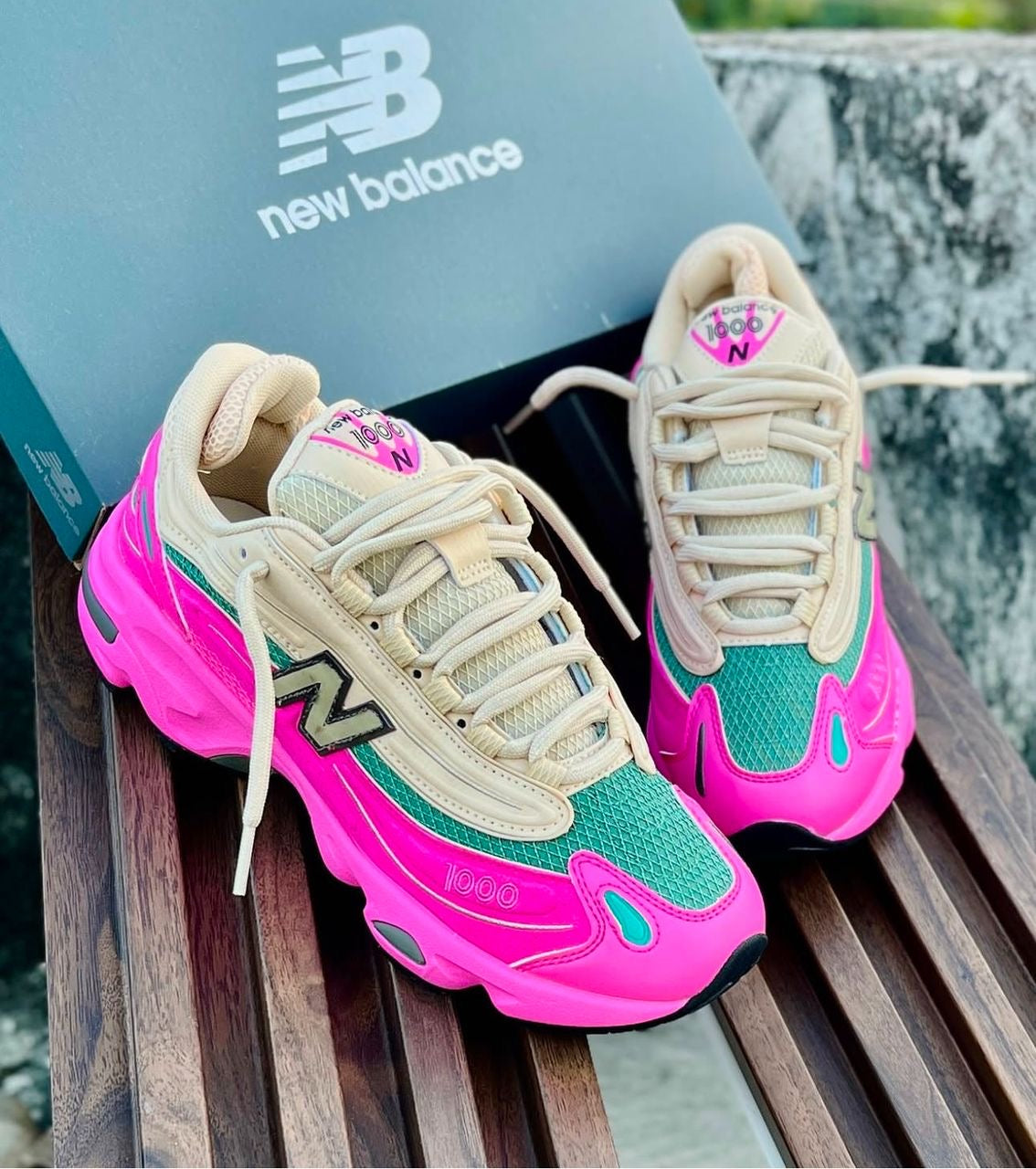 NEW BALANCE 1000