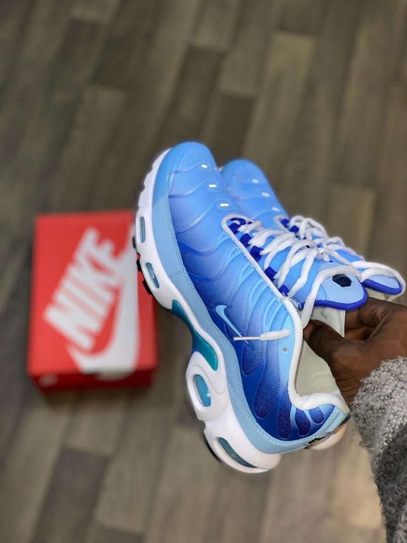 NIKE TN